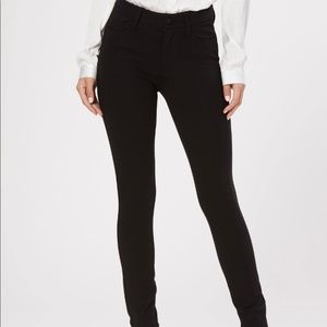 Paige Black Ponte pant, skinny leg, size 25